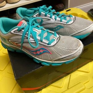 Saucony Running Shoe, Women’s 9.5 M.